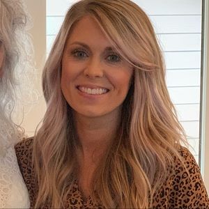 Meet your Posher, Lacey